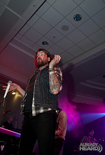 Taking Back Sunday