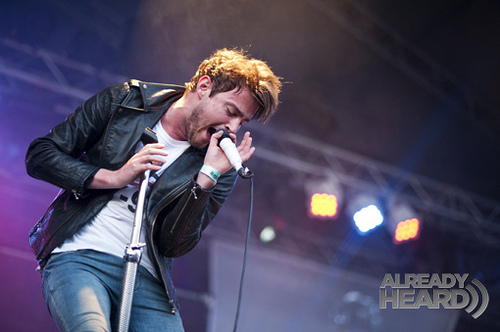 Kids In Glass Houses