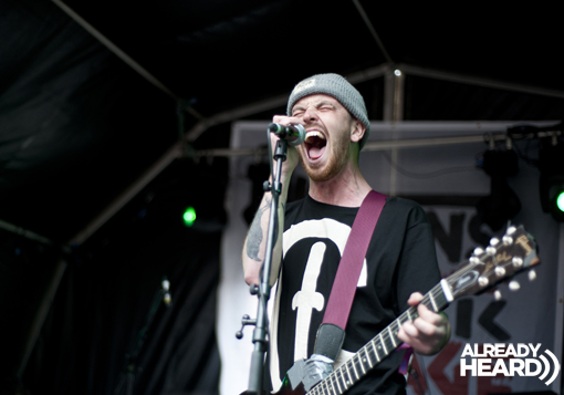 Live Review & Photos: Slam Dunk Festival Midlands 2013 - Wolverhampton - 27/05/2013 All Time Low Live Reviews