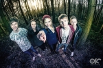 Everybody Looks Famous Announce New EP ('Earth') Everybody Looks Famous Post