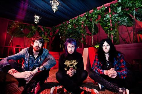 New LostAlone Video ('G.U.I.L.T.Y') G.U.I.L.T.Y Post