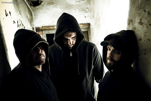 Servers Premier 'Claustrophobia' Music Video and Announce New EP Claustrophobia Post