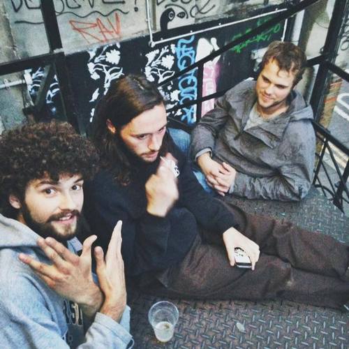 Broadbay Stream New Single Art Is Hard Records Post