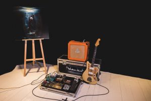 Guitar Talk with blanket's Bobby Pook and Simon Morgan blanket Features