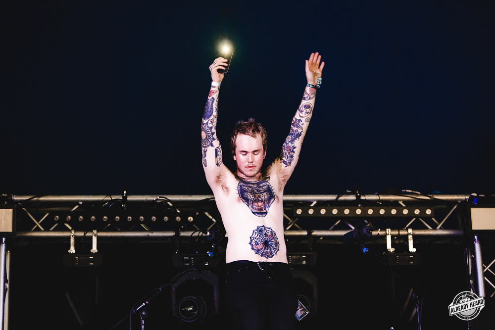 Milk Teeth - 2000trees Festival 2019 - 11/07/2019 2000trees Festival 2019 2000trees Festival 2019