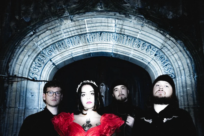 Knife Bride | Photo Credit: Sean Black