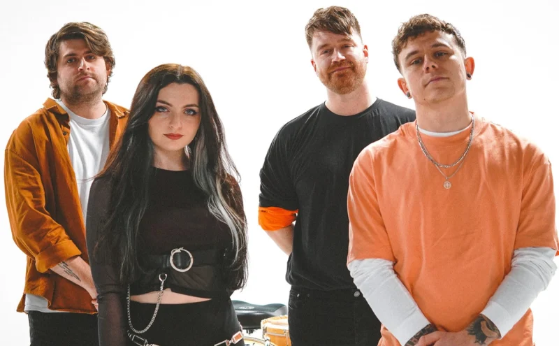 Already Heard Recommends: Songs of the Week (27/04/2025) 5 Foxhaunt (ft Rebekah Kirk of Sixth Wonder)
