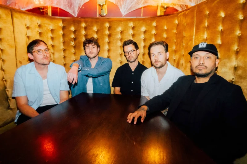 Kids In Glass Houses 2025 promotional photo. Photo Credit: Tom Pullen