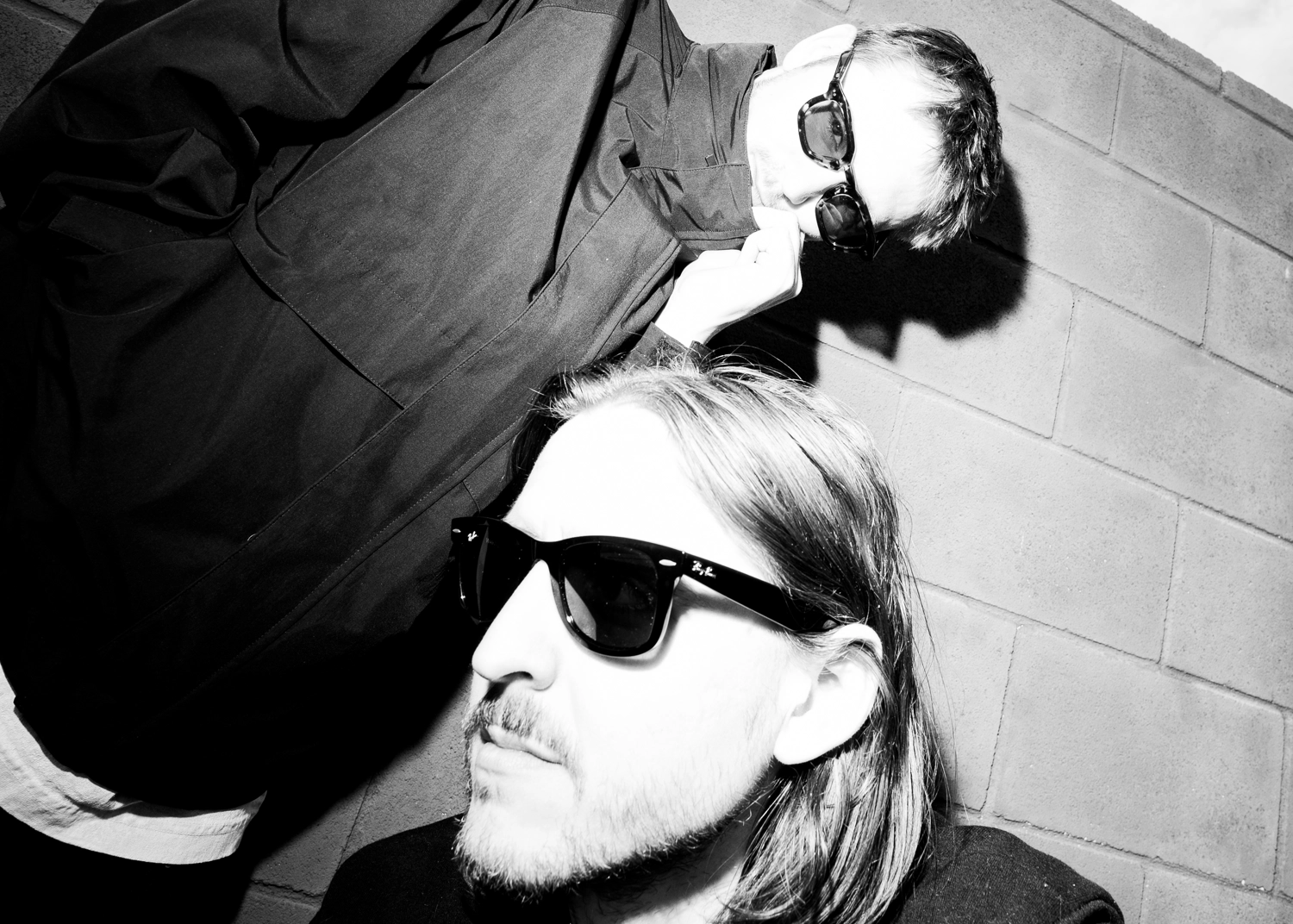 Militarie Gun and dazy