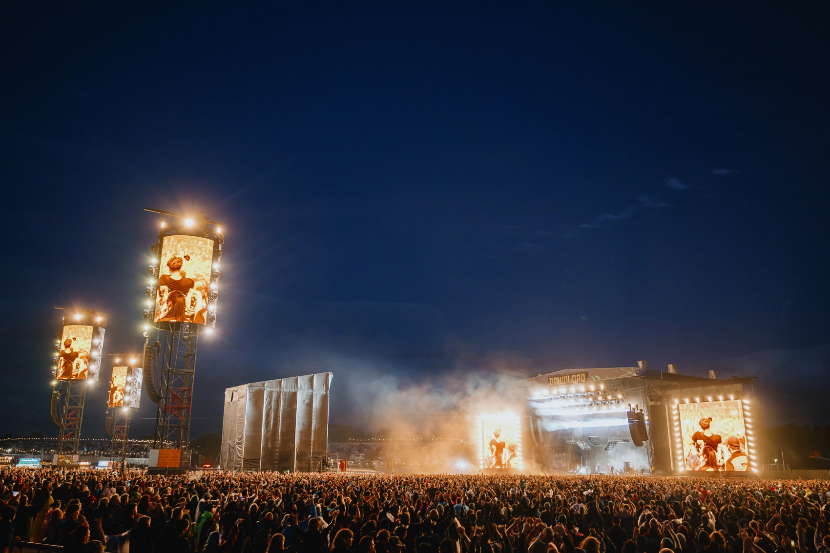 KoRn at Download Festival 2025. Photograph by Todd Owyoung and Download Festival