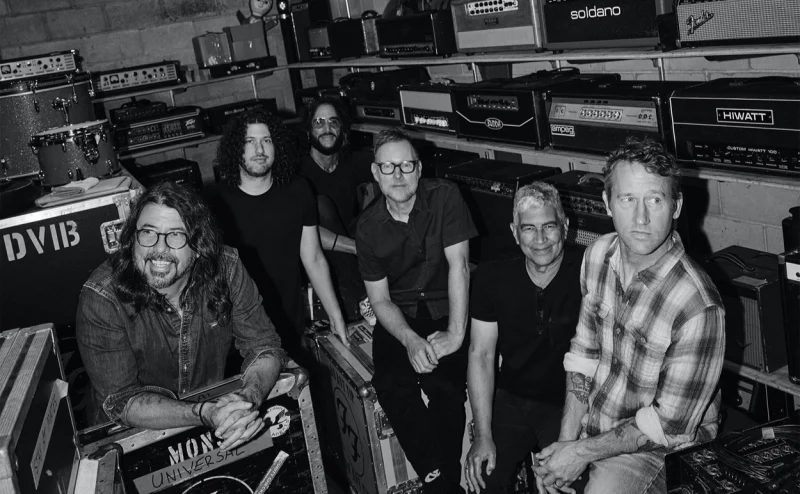 Foo Fighters promotion photograph by Elizabeth Miranda
