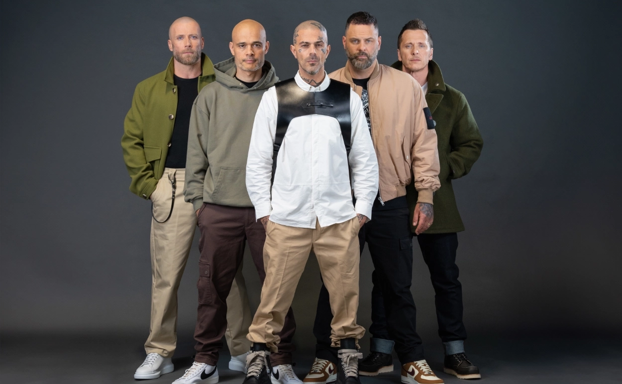 FIVE PRESS SHOT Download Festival District X