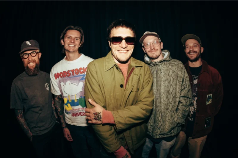 Neck Deep 2026